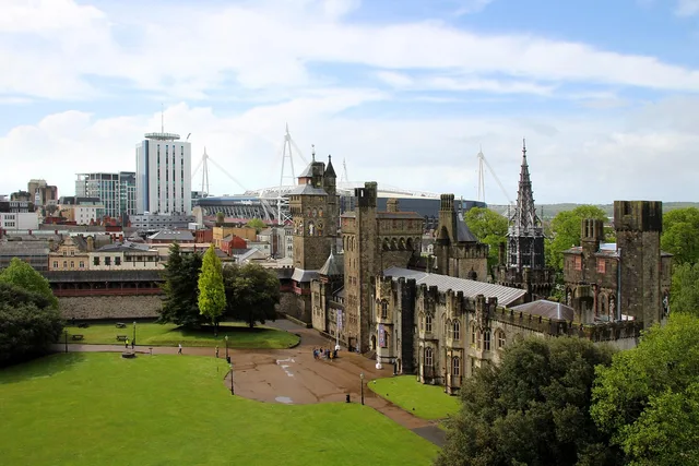 cardiff, wales, castle, architecture, skyline, sightseeing, historical, middle ages, tourism, fortress, landmark, cardiff, cardiff, cardiff, cardiff, cardiff. Cardiff and Belfast cross-border rank tracking for SEO teams: Welsh keywords and .ie domains