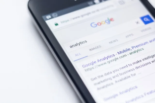 electronics, mobile phone, screen, smartphone, google, search engine, mobile, website, internet, analytics, google, google, google, google, google, search engine, website, website, website. 5 metrics to track in SEO tools and the decisions they guide